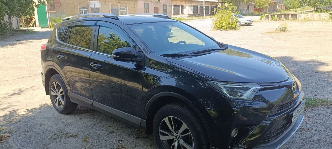  Продается Toyota RAV4