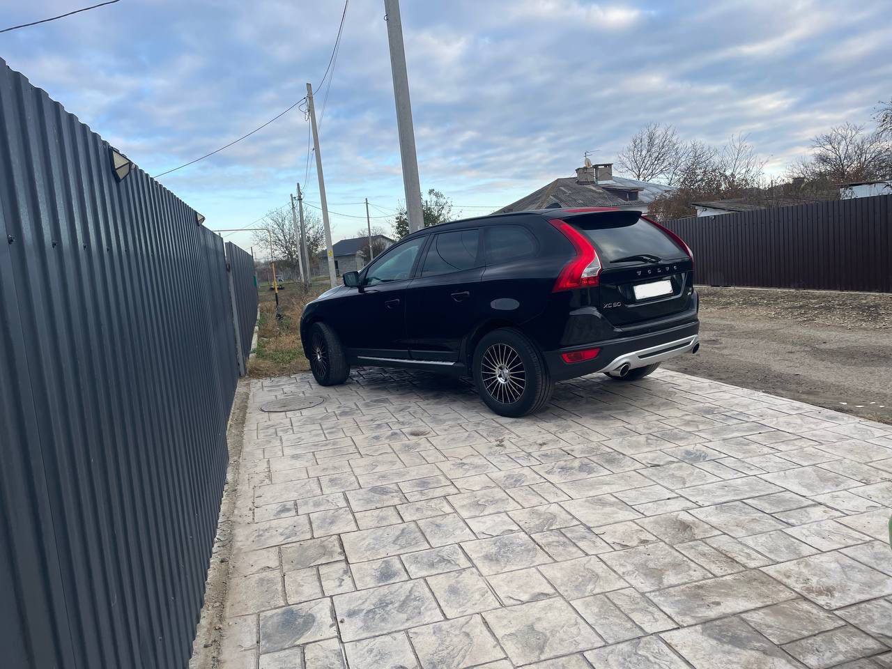 Продам Volvo XC60