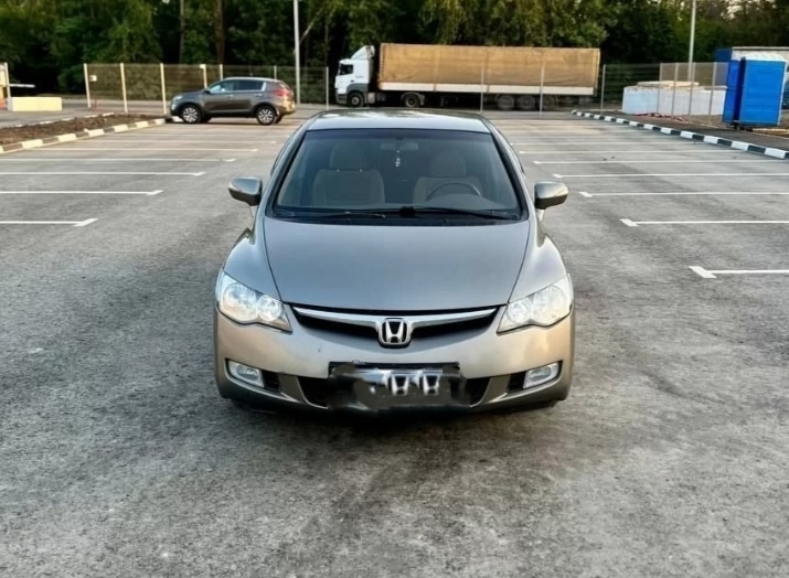 Πpoдaм Honda Civic