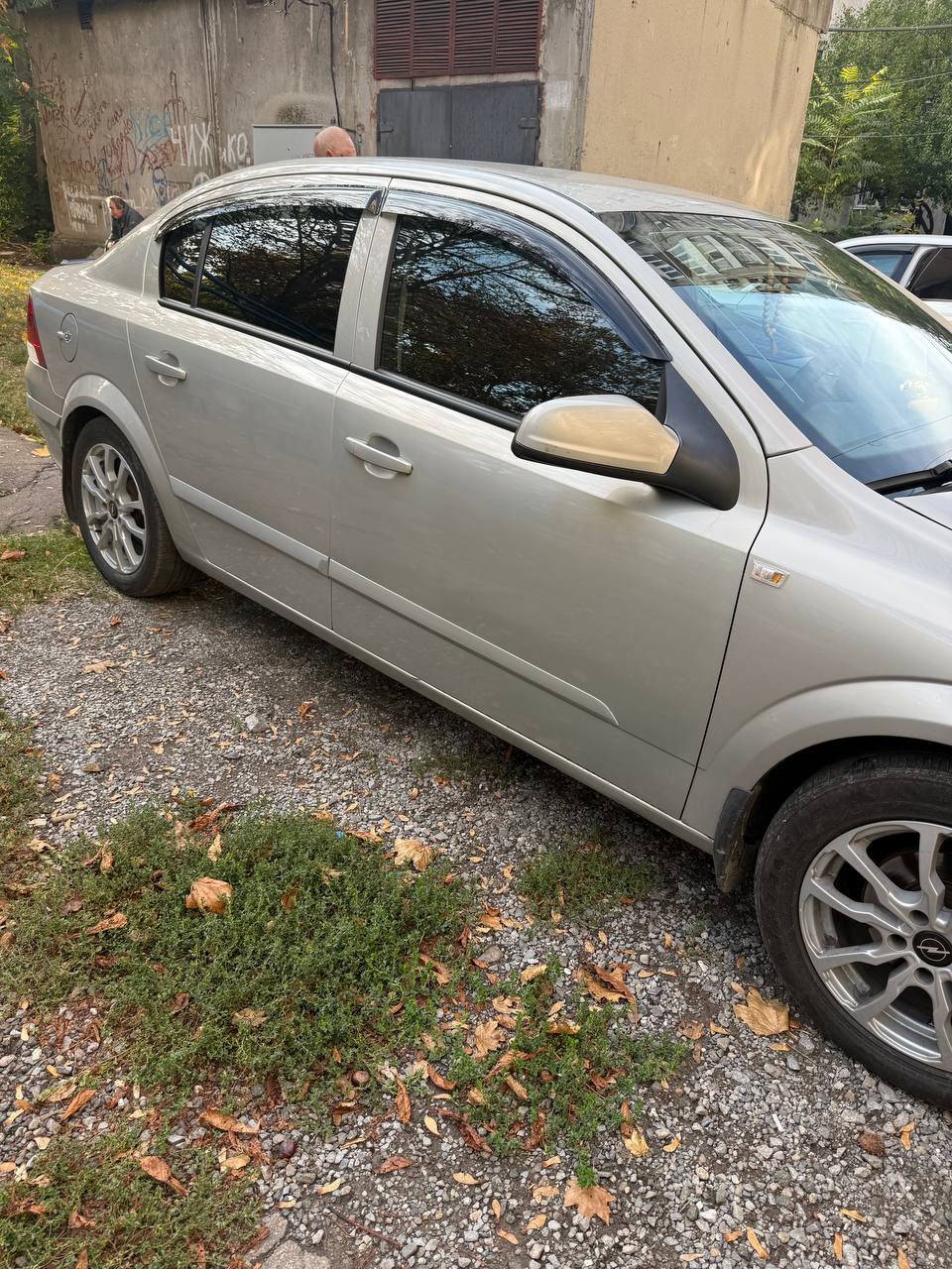 Продам – Opel Astra H