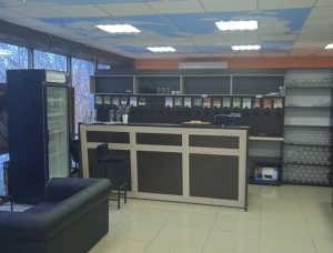 Аренда магазина площадью 300 м.кв. Текстильщик ул.Петровского Кировский район, Донецк, ДНР