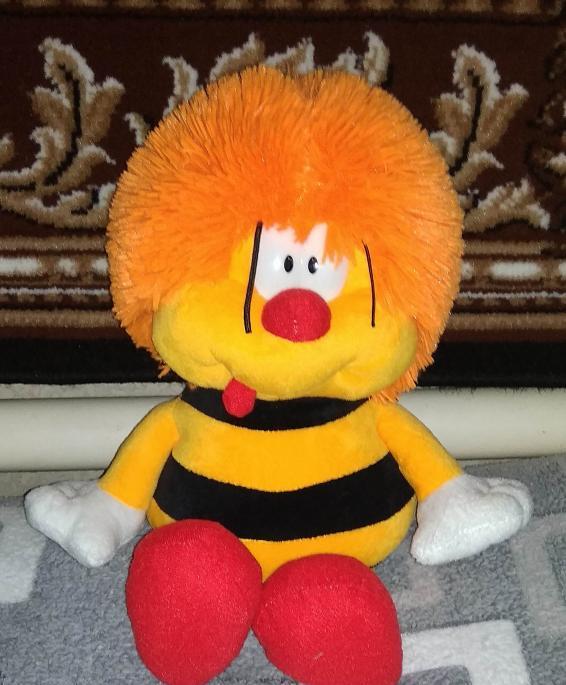 Пчёлка Отдам за вкусную молочную шоколадку