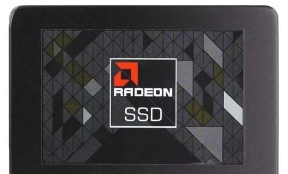 SSD-диск 240GB AMD Radeon R5 2,5" SATAIII