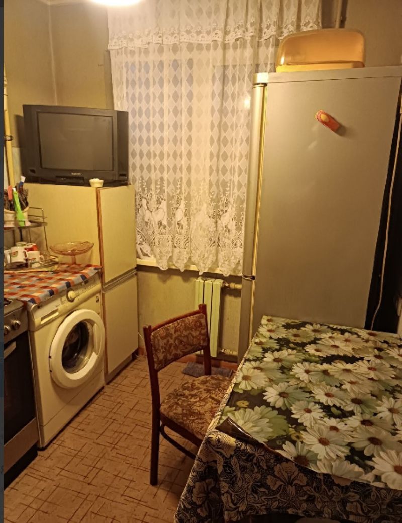 2-х ком. квартира в Калининском р-не, ул. Герцена