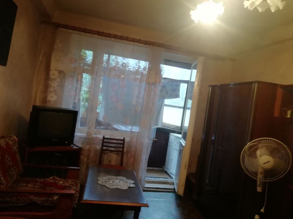 2-комнатная квартира в центре Донецка
