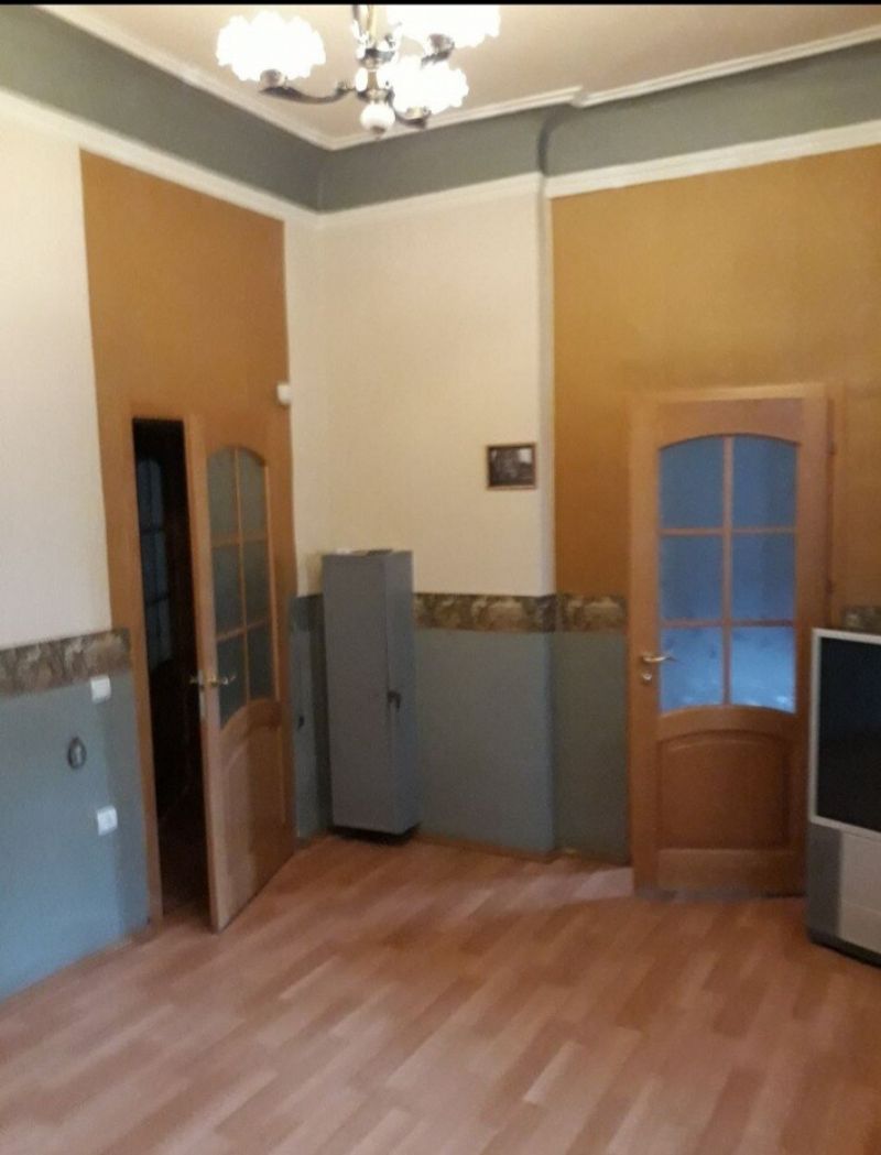 Продается дом в центре Донецка