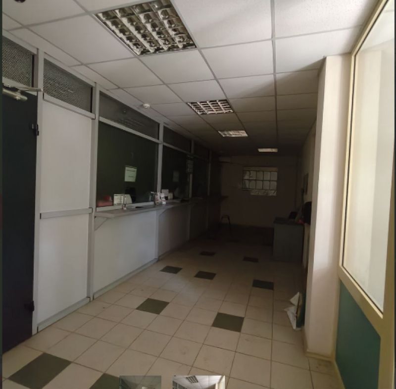 Помещение банка в Буденовском р-не. ул. Вышнеградского