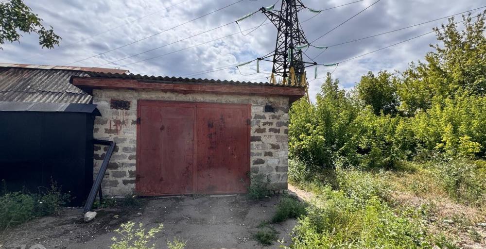 Гараж в Калининском р-не, ул. Красина